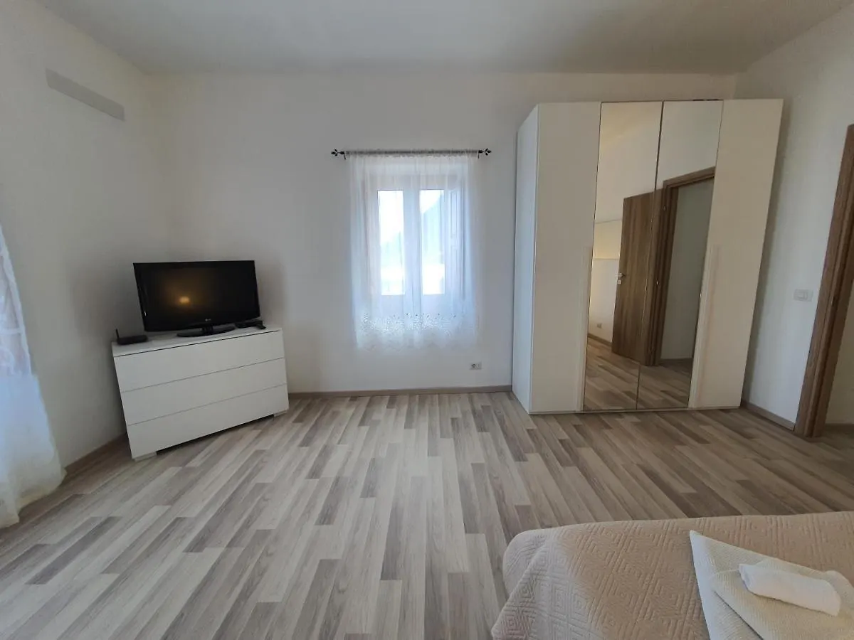 Lapalmas Apartments - In Centro A Malfa 0*, 马尔法