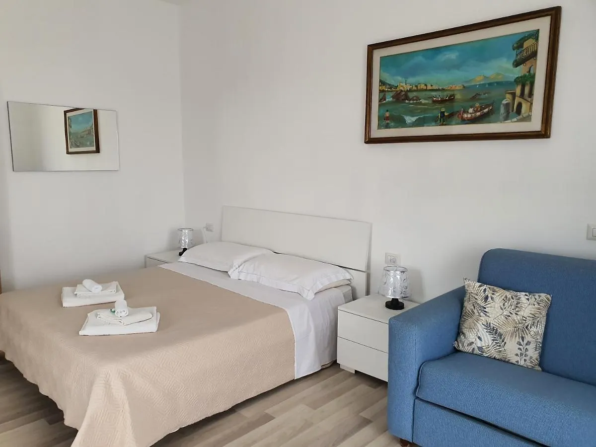 Lapalmas Apartments - In Centro A Malfa