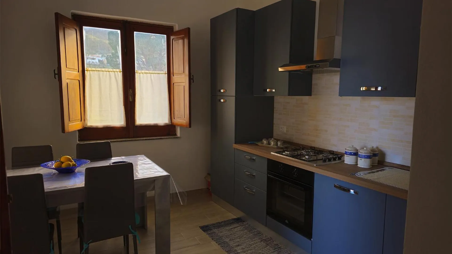 Case vacanza La Palmas nel centro di Malfa Casa vacanze Malfa (Salina)