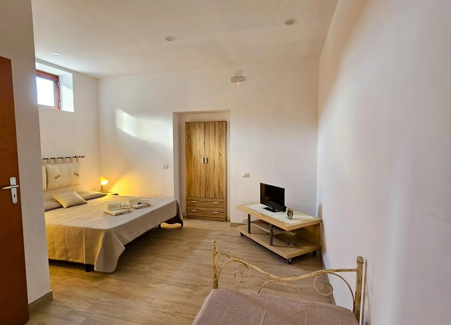 Case vacanza La Palmas nel centro di Malfa Casa vacanze Malfa (Salina)