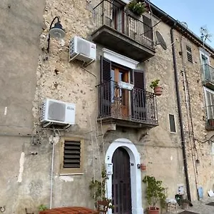 Casa Sulla Roccia Sperlinga